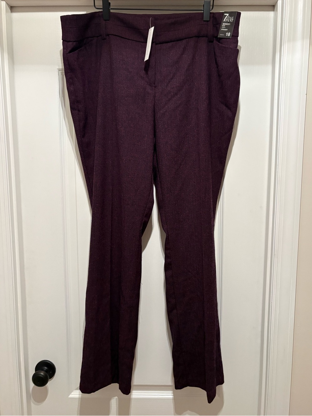 Women’s NY&CO 7th Ave textured purple suiting dress pants size 18 NWT
